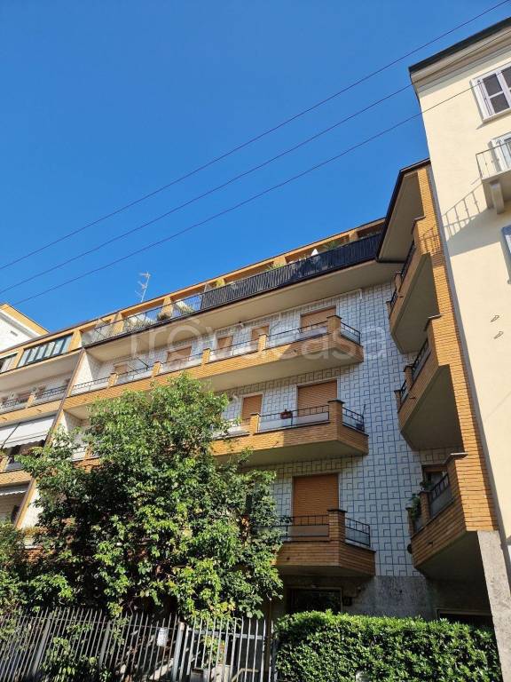 appartamento in affitto a Milano in zona Porta Romana