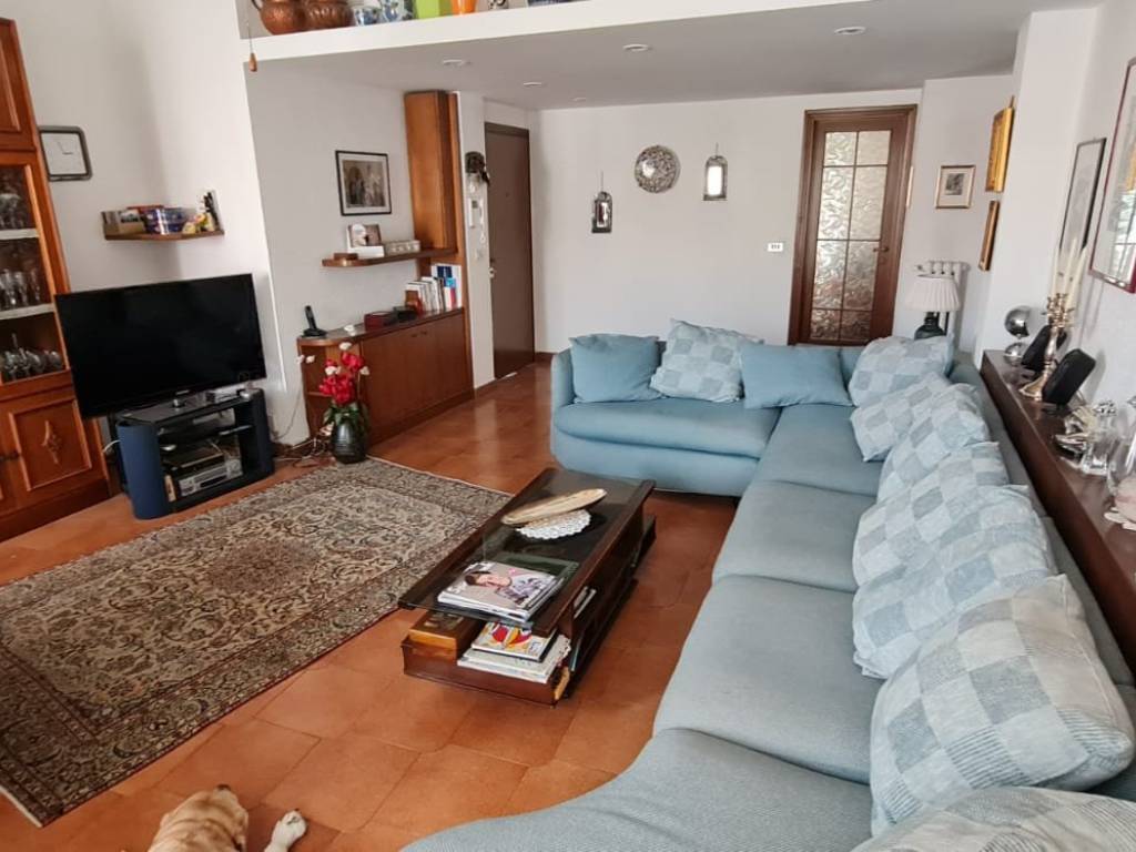 appartamento in affitto a Milano in zona Lorenteggio