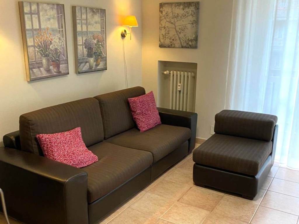 appartamento in affitto a Milano in zona Famagosta