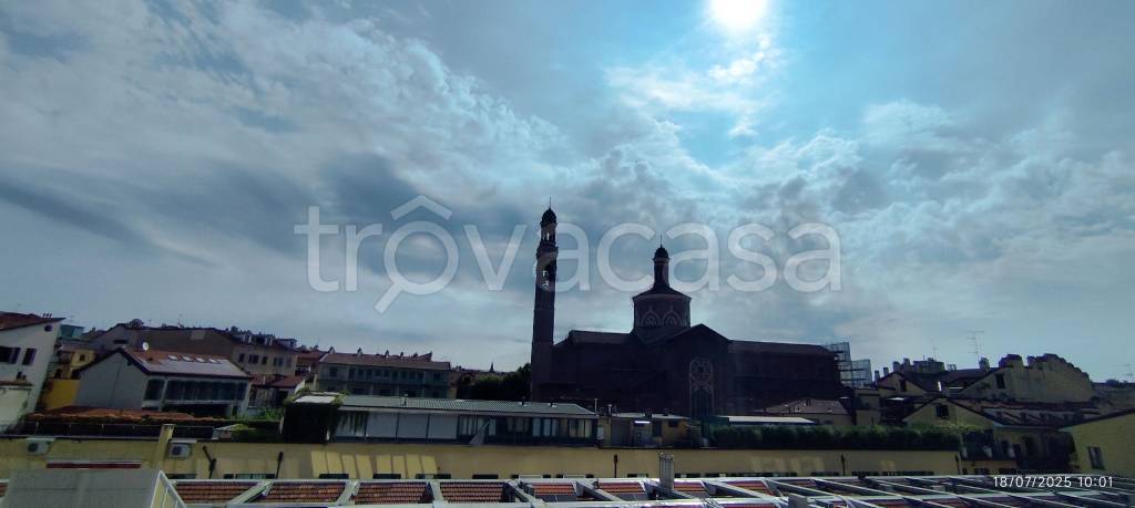 appartamento in affitto a Milano in zona Porta Genova