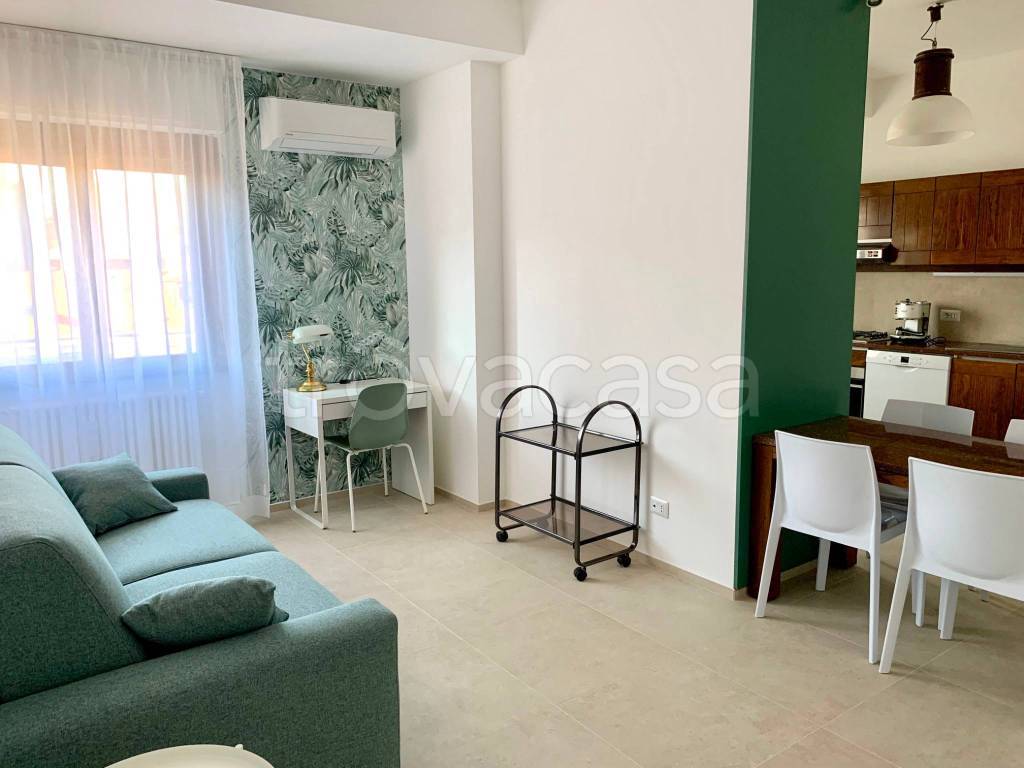 appartamento in affitto a Milano in zona Solari