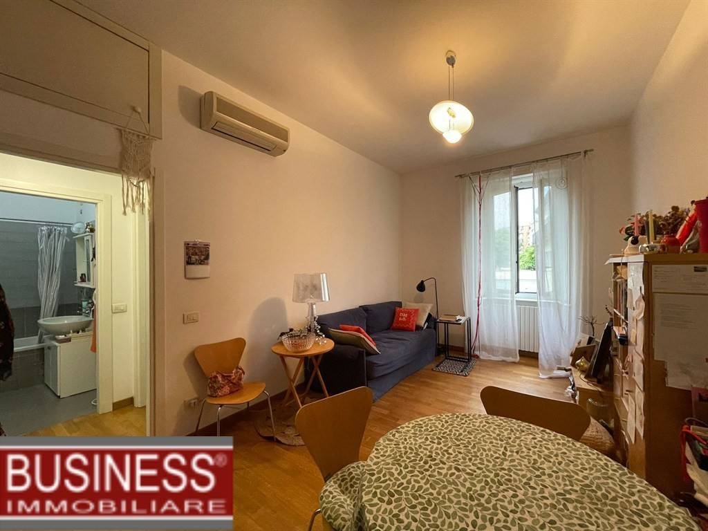 appartamento in affitto a Milano in zona Sant'Ambrogio