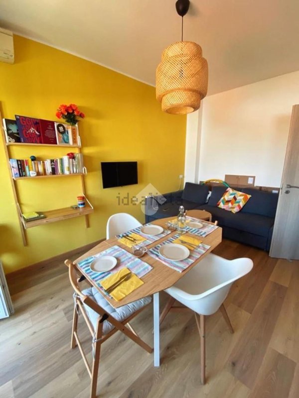 appartamento in affitto a Milano in zona Famagosta