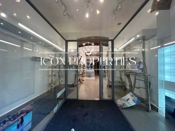 negozio in affitto a Milano