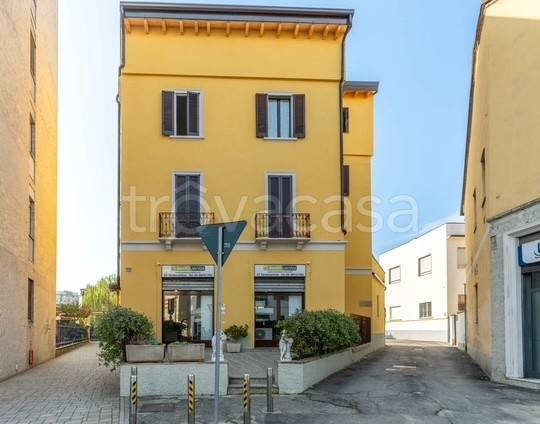 appartamento in affitto a Milano in zona Barona