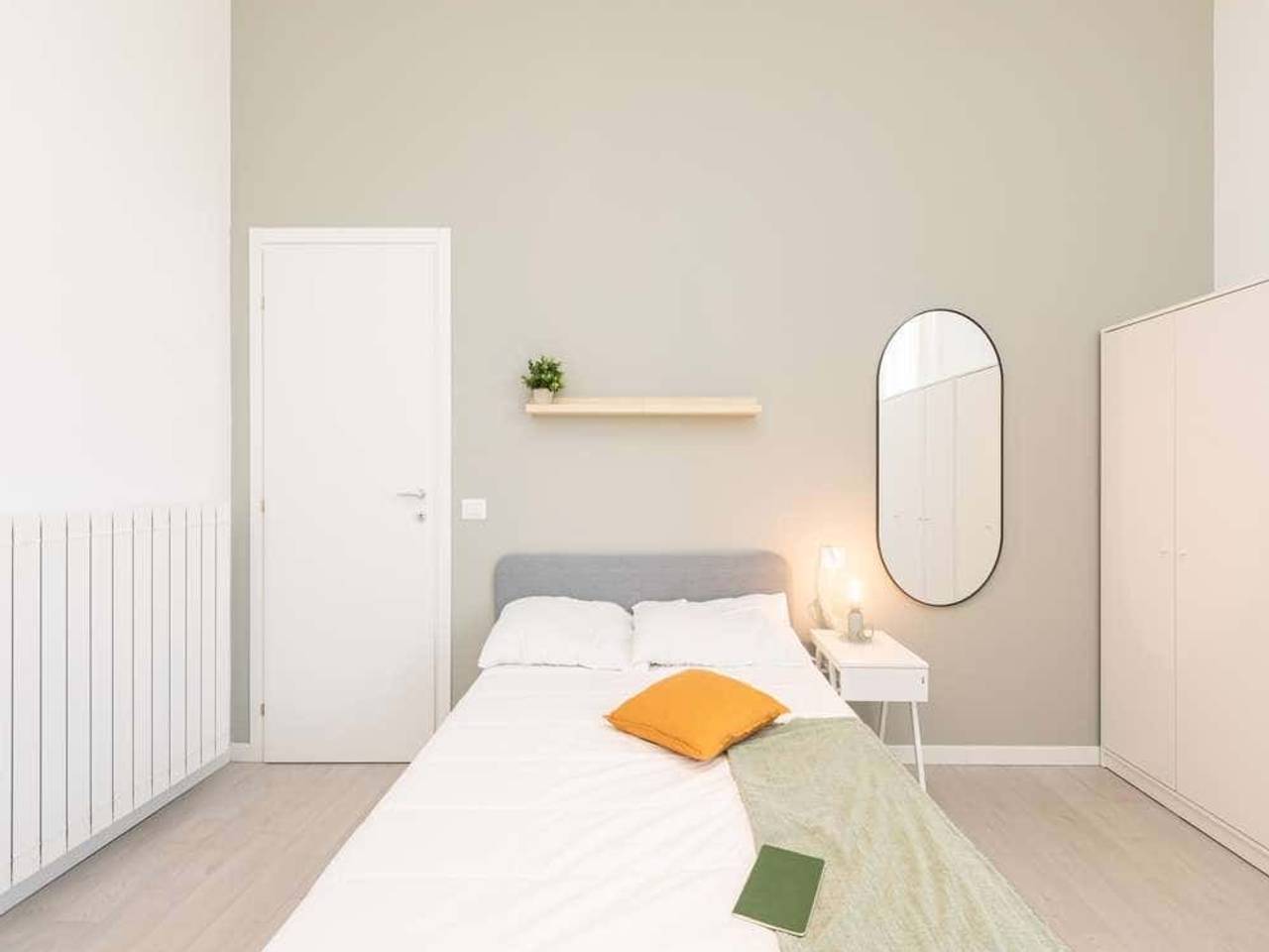 negozio in affitto a Milano in zona Famagosta