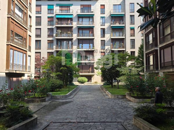 appartamento in affitto a Milano in zona Porta Vigentina