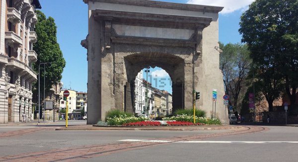 appartamento in affitto a Milano in zona Guastalla