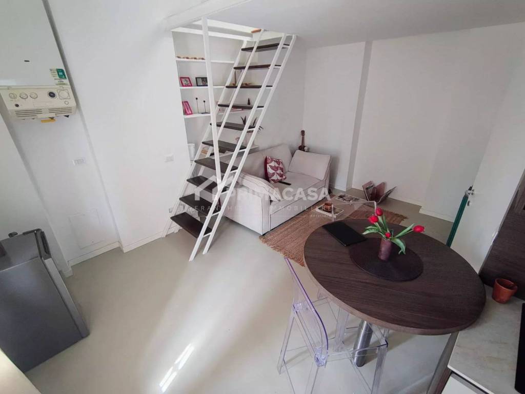 appartamento in affitto a Milano in zona Isola
