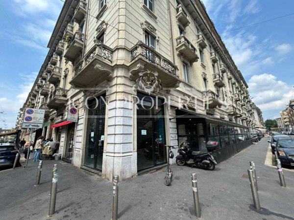 negozio in affitto a Milano in zona Isola