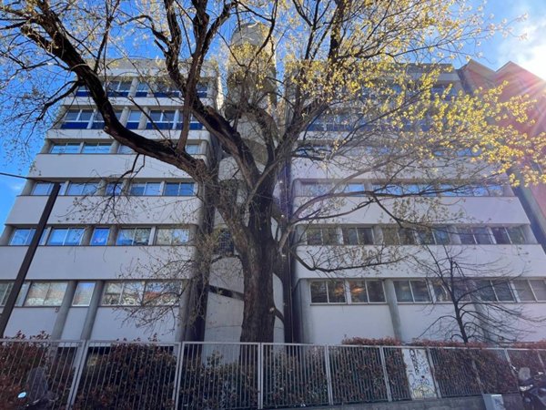 ufficio in affitto a Milano in zona Barona
