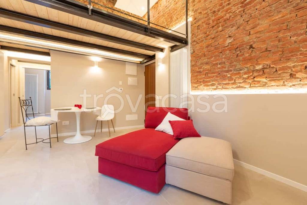 appartamento in affitto a Milano in zona Loreto