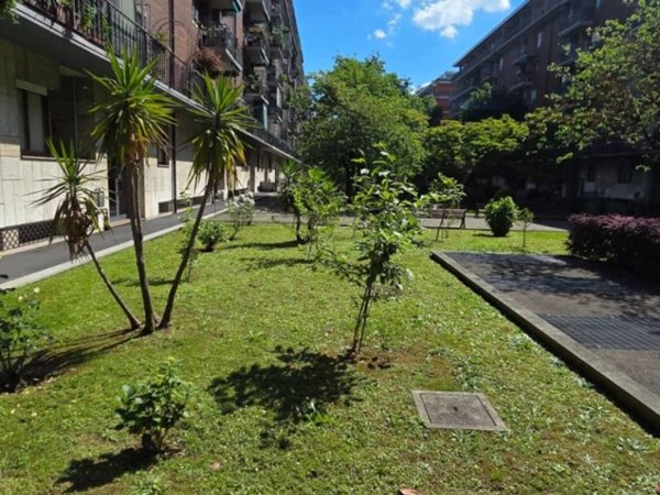 appartamento in affitto a Milano in zona Famagosta