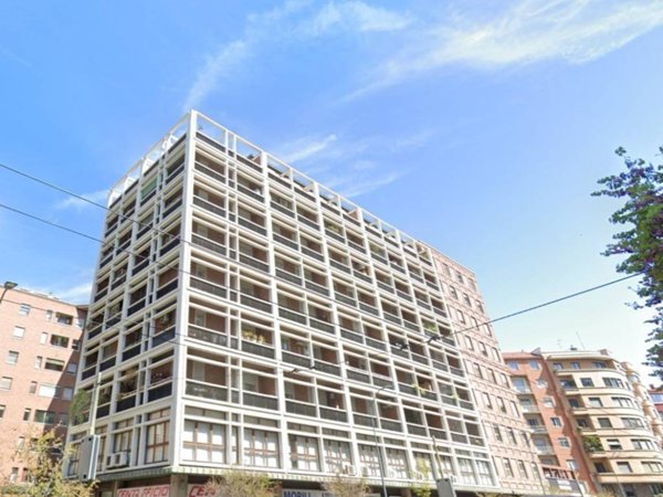 appartamento in affitto a Milano in zona Centro Direzionale
