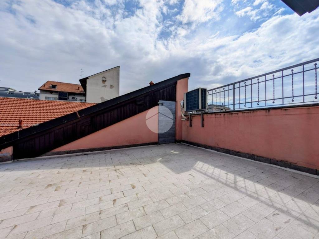 appartamento in affitto a Milano in zona Dergano
