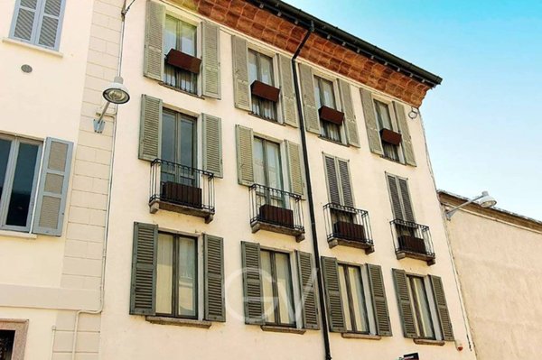 appartamento in affitto a Milano in zona Sant'Ambrogio