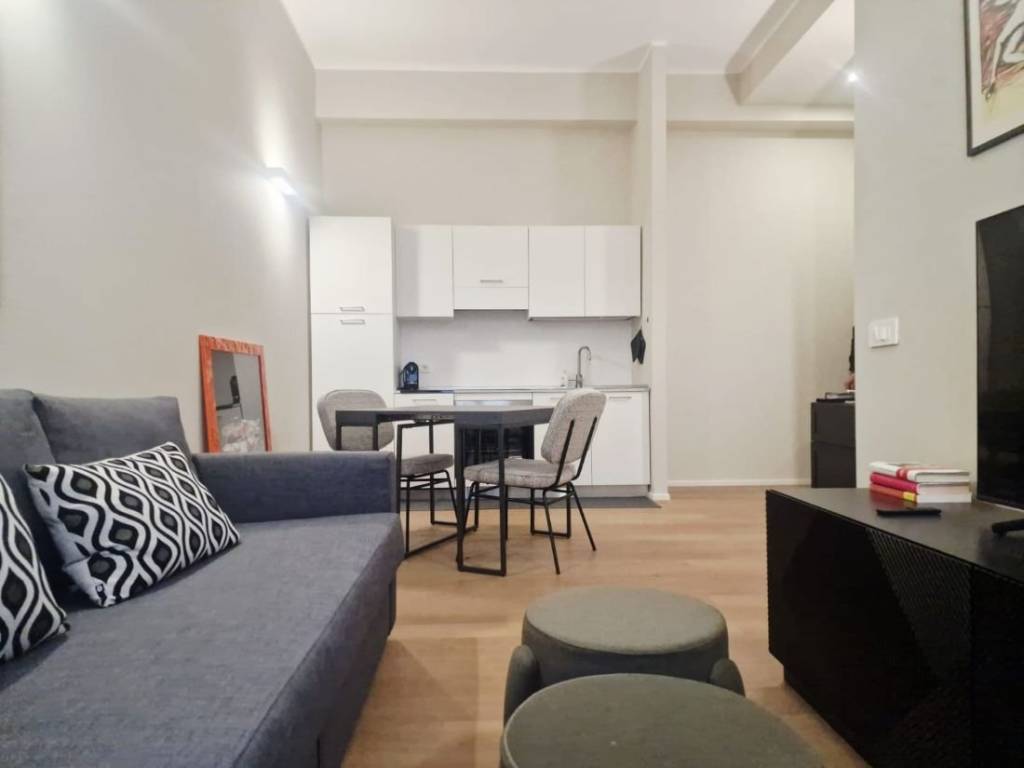 appartamento in affitto a Milano in zona Centro Direzionale