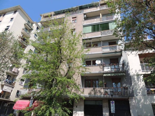 appartamento in affitto a Milano in zona Piazzale Lodi