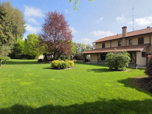 casa indipendente in affitto a Milano in zona San Siro