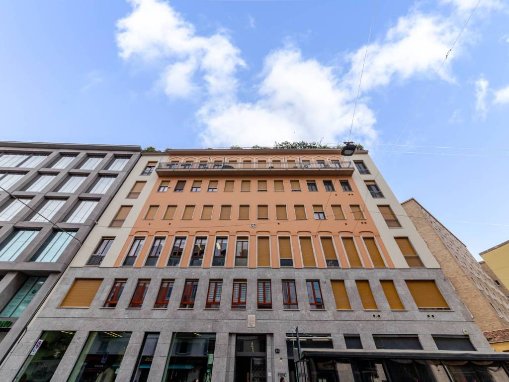 intera palazzina in affitto a Milano