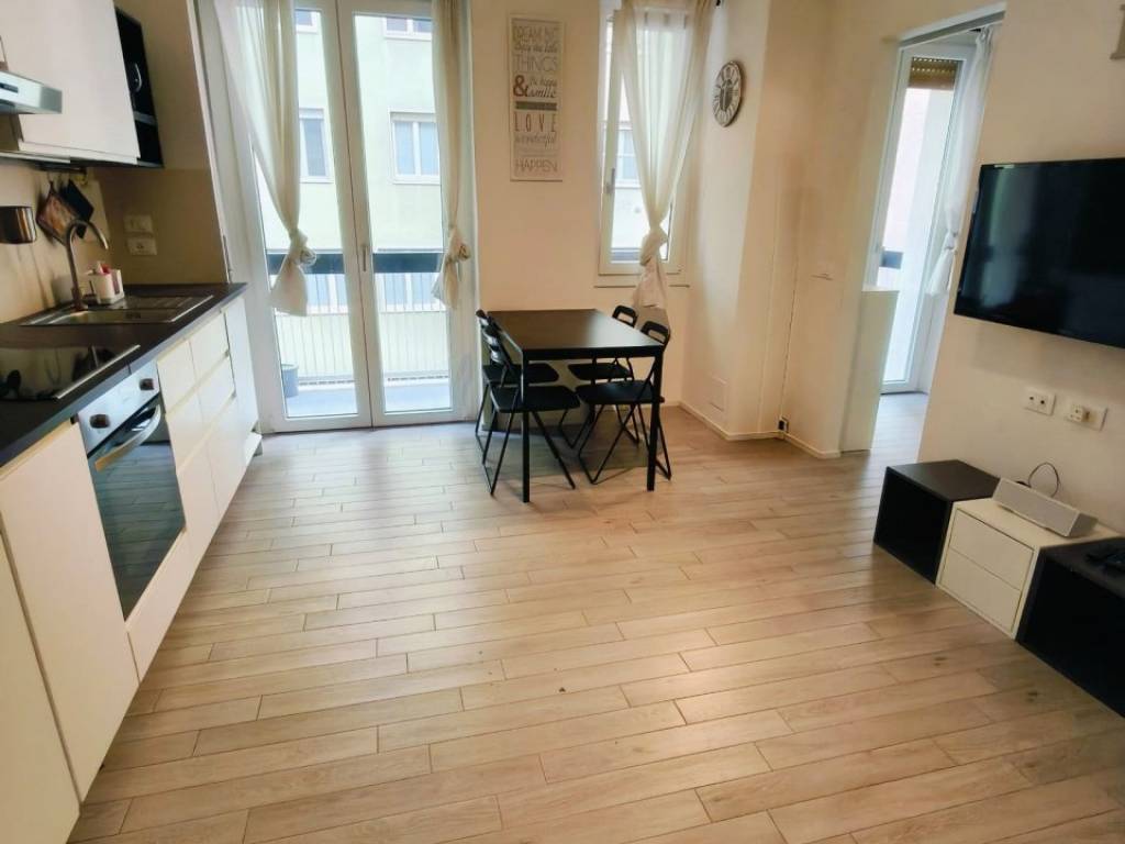 appartamento in affitto a Milano in zona Centro Direzionale