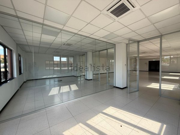 ufficio in affitto a Milano in zona Lambrate