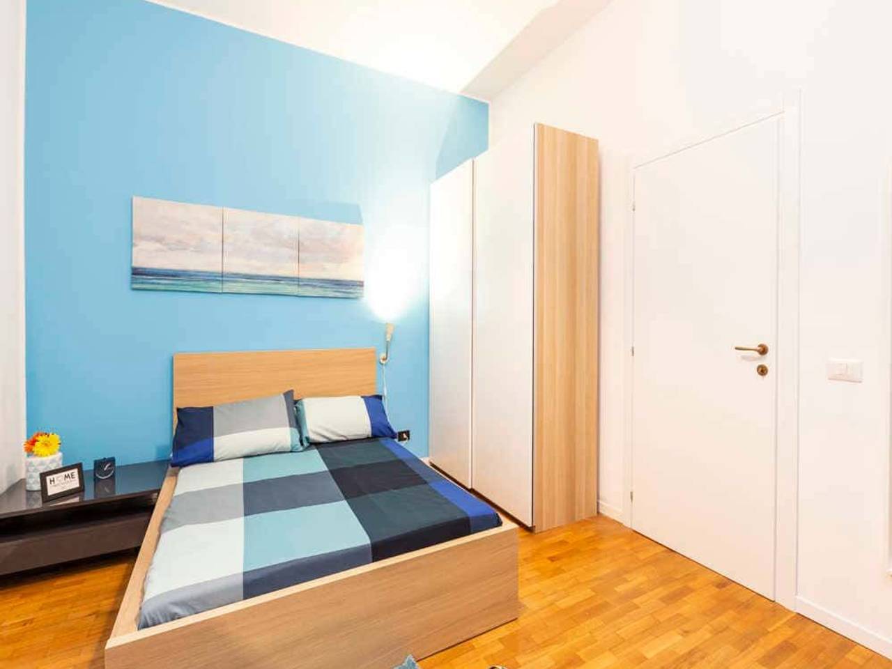 negozio in affitto a Milano in zona Lorenteggio