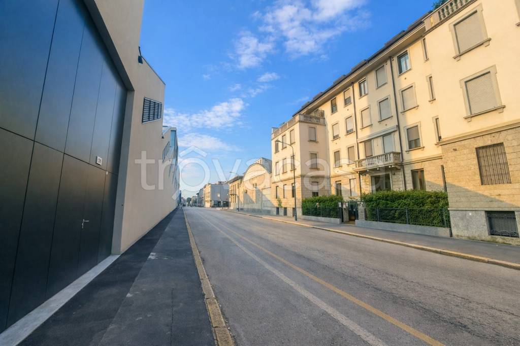 appartamento in affitto a Milano in zona Corvetto