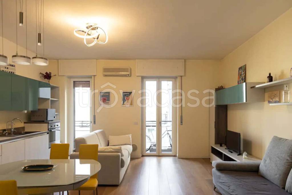 appartamento in affitto a Milano in zona Piazzale Lodi