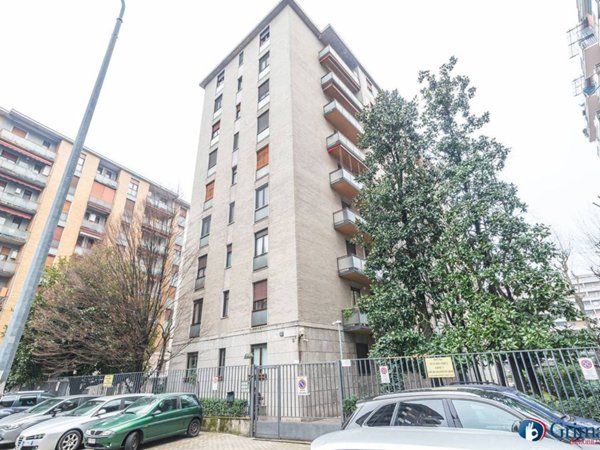 appartamento in affitto a Milano in zona Rembrandt