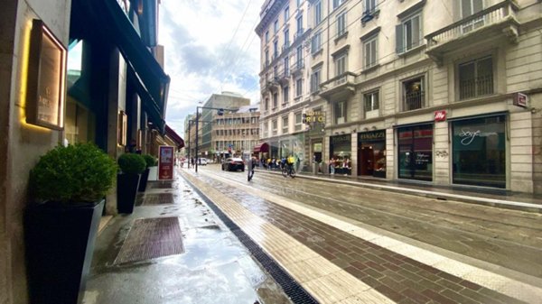 negozio in affitto a Milano