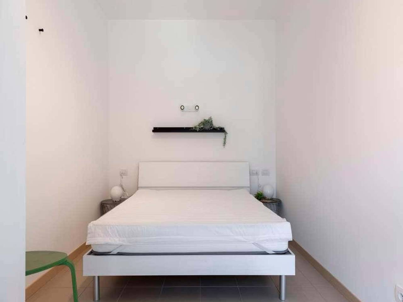 negozio in affitto a Milano in zona Piazzale Lodi