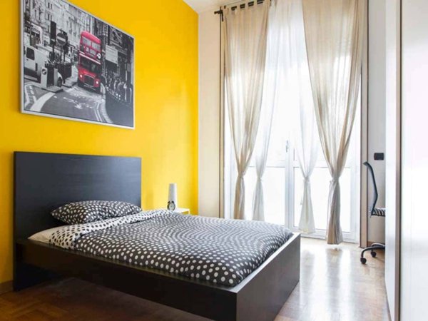 negozio in affitto a Milano in zona Sant'Ambrogio