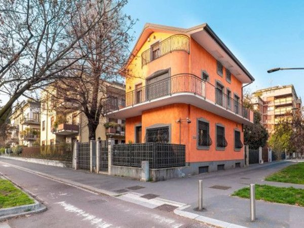 casa indipendente in affitto a Milano