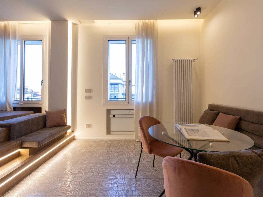 appartamento in affitto a Milano in zona Centro Direzionale