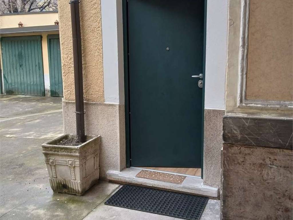 appartamento in affitto a Milano in zona Porta Romana