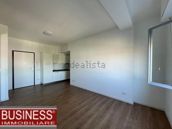appartamento in affitto a Milano in zona Lorenteggio