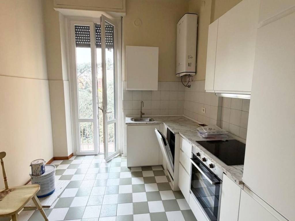 appartamento in affitto a Milano in zona Lorenteggio