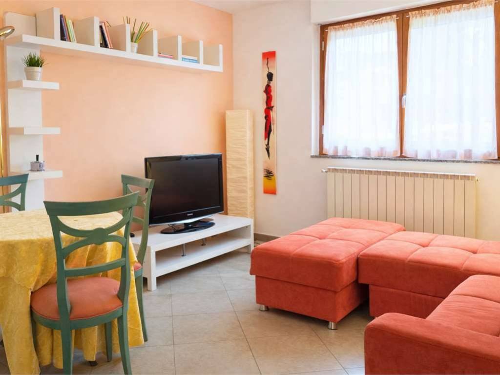 appartamento in affitto a Milano in zona Baggio