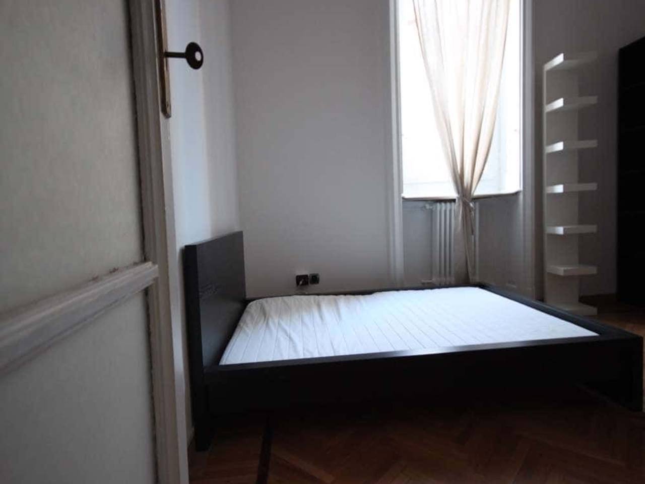 negozio in affitto a Milano