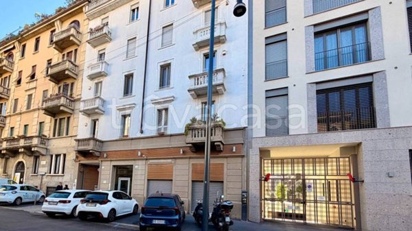 negozio in affitto a Milano
