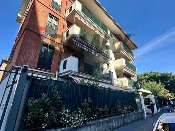 appartamento in affitto a Milano in zona Baggio