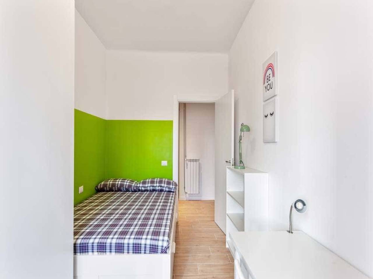 negozio in affitto a Milano in zona Lorenteggio