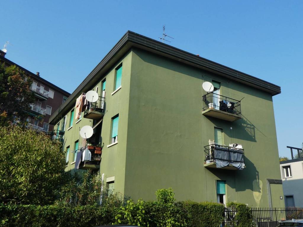 appartamento in affitto a Milano in zona Baggio