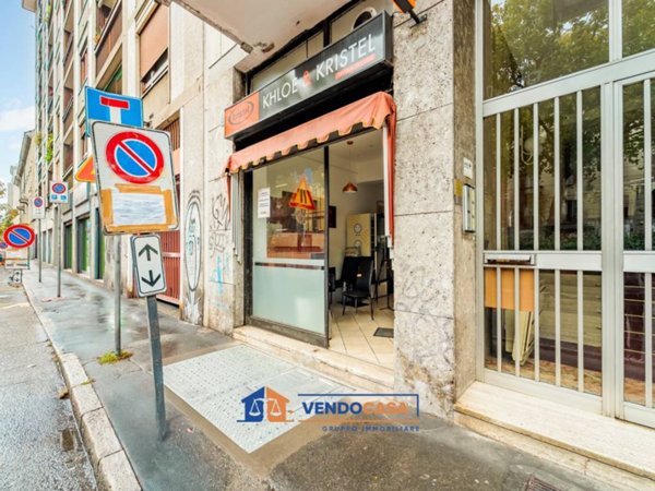 negozio in affitto a Milano