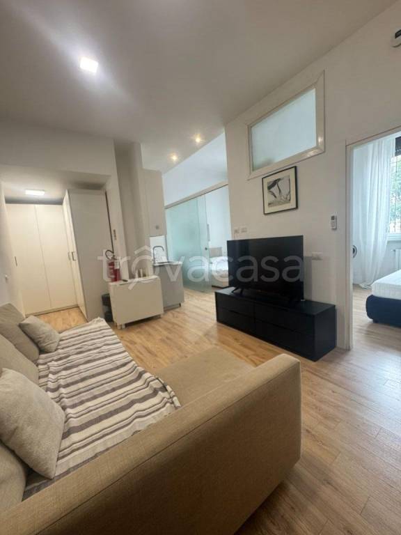 appartamento in affitto a Milano in zona Piazzale Lodi