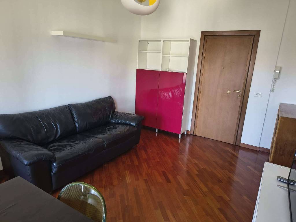 appartamento in affitto a Milano in zona Piazzale Lodi