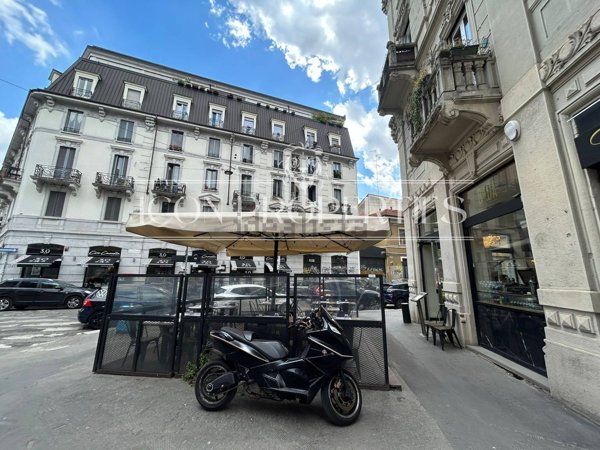 negozio in affitto a Milano in zona Isola