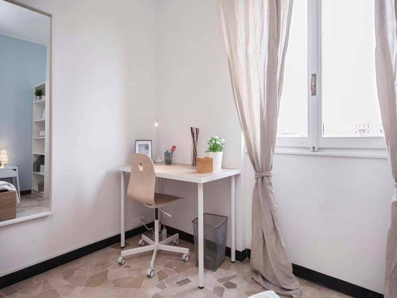 negozio in affitto a Milano in zona Lorenteggio