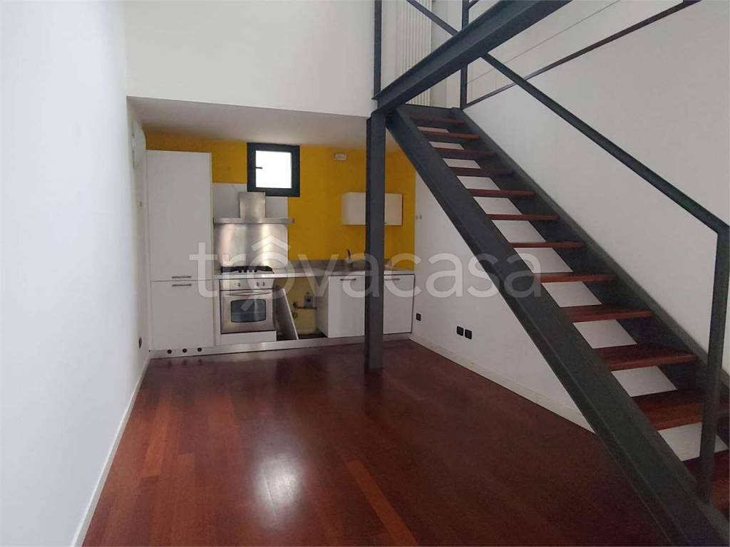 appartamento in affitto a Milano